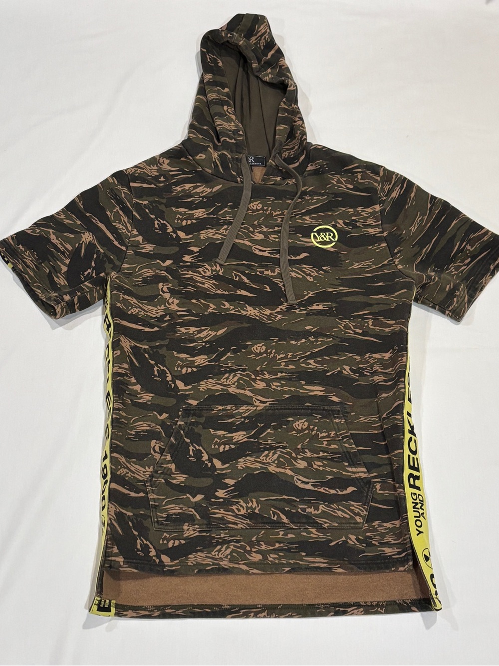 Young & Reckless Mens M Camo Short Sleeve Hoodie Reckless 1900 Streetwear